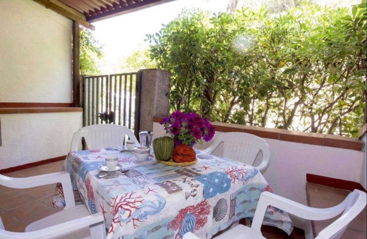 Case Vacanze Maestrale Fetovaia Luaran gambar
