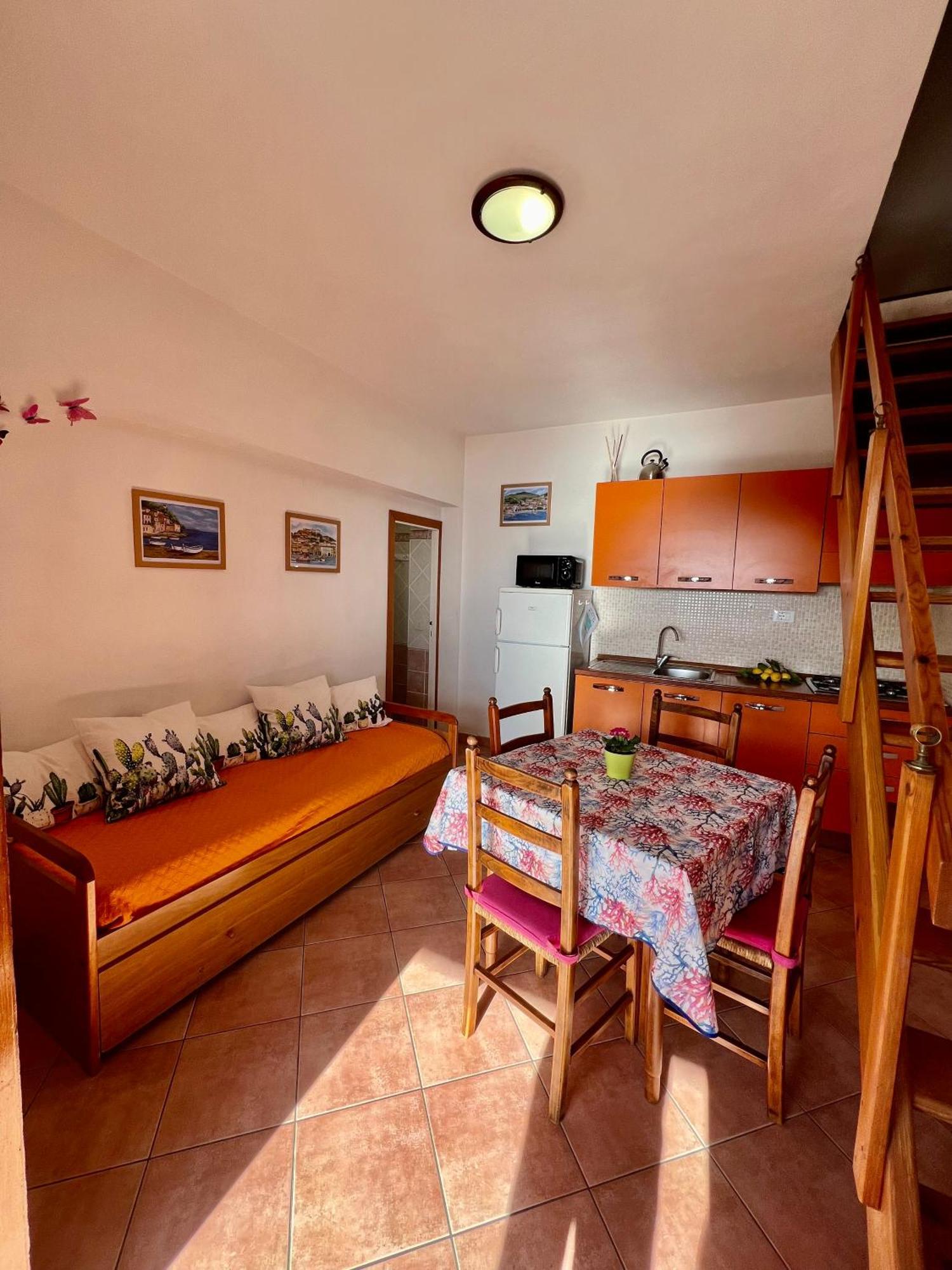 Case Vacanze Maestrale Fetovaia Luaran gambar
