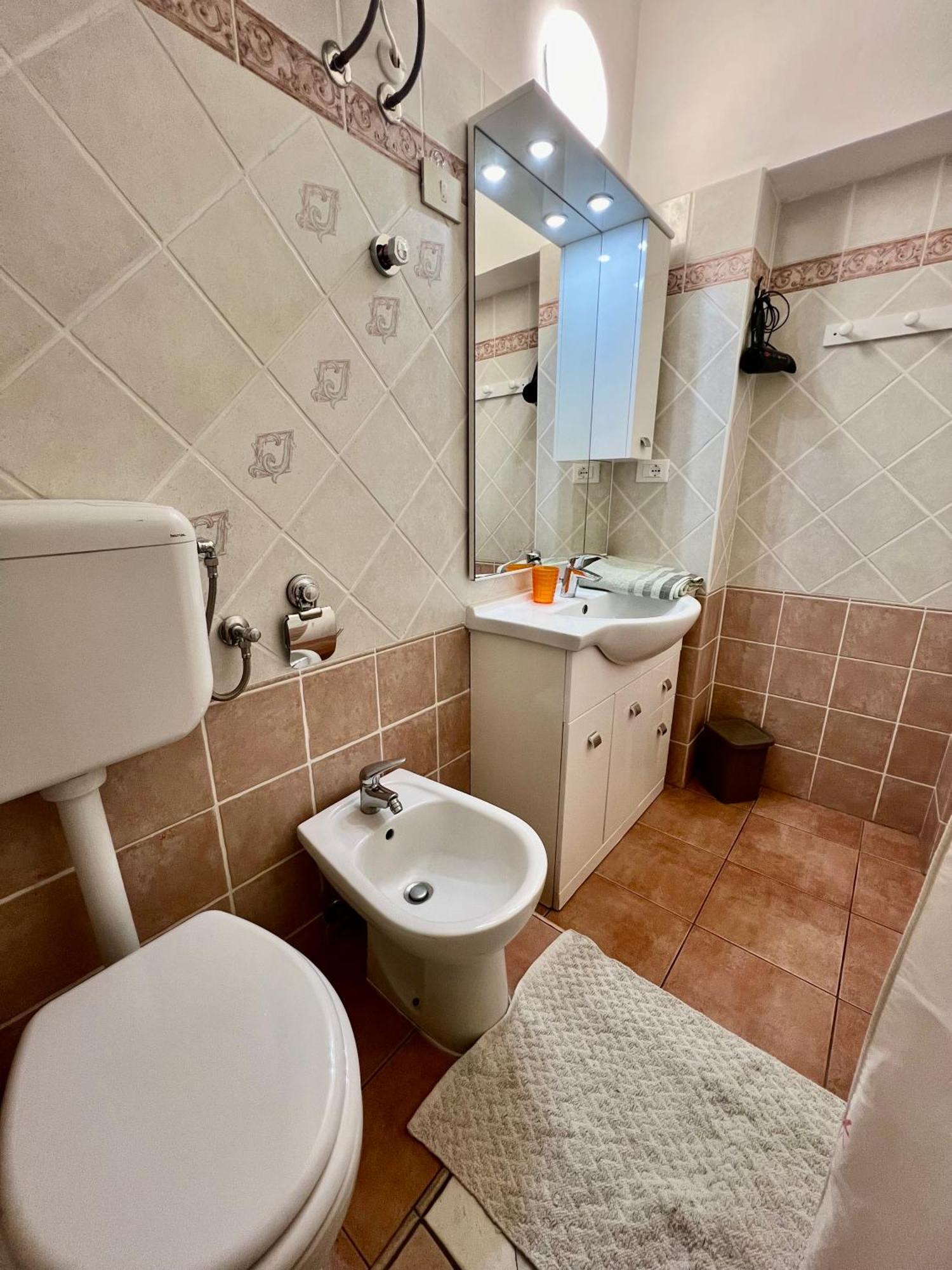 Case Vacanze Maestrale Fetovaia Luaran gambar