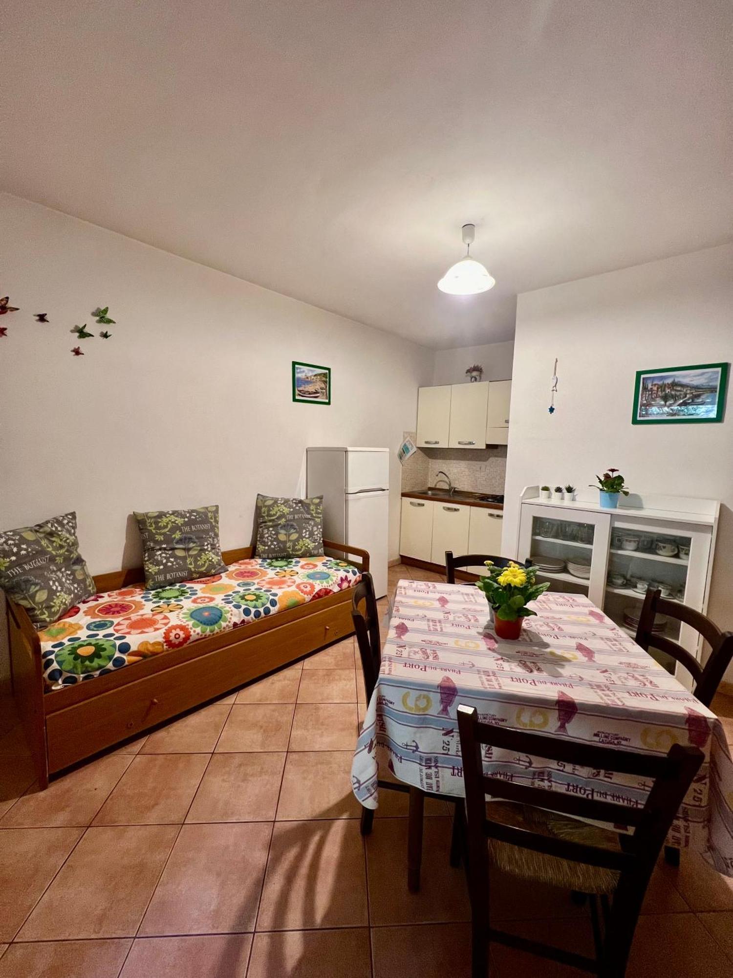Case Vacanze Maestrale Fetovaia Luaran gambar