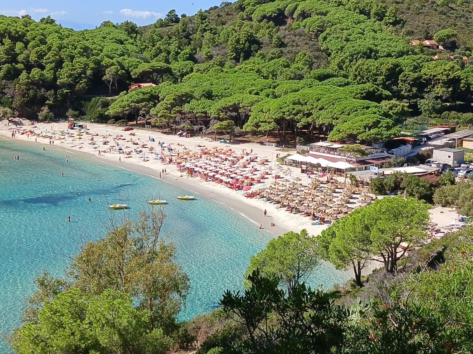 Case Vacanze Maestrale Fetovaia Luaran gambar