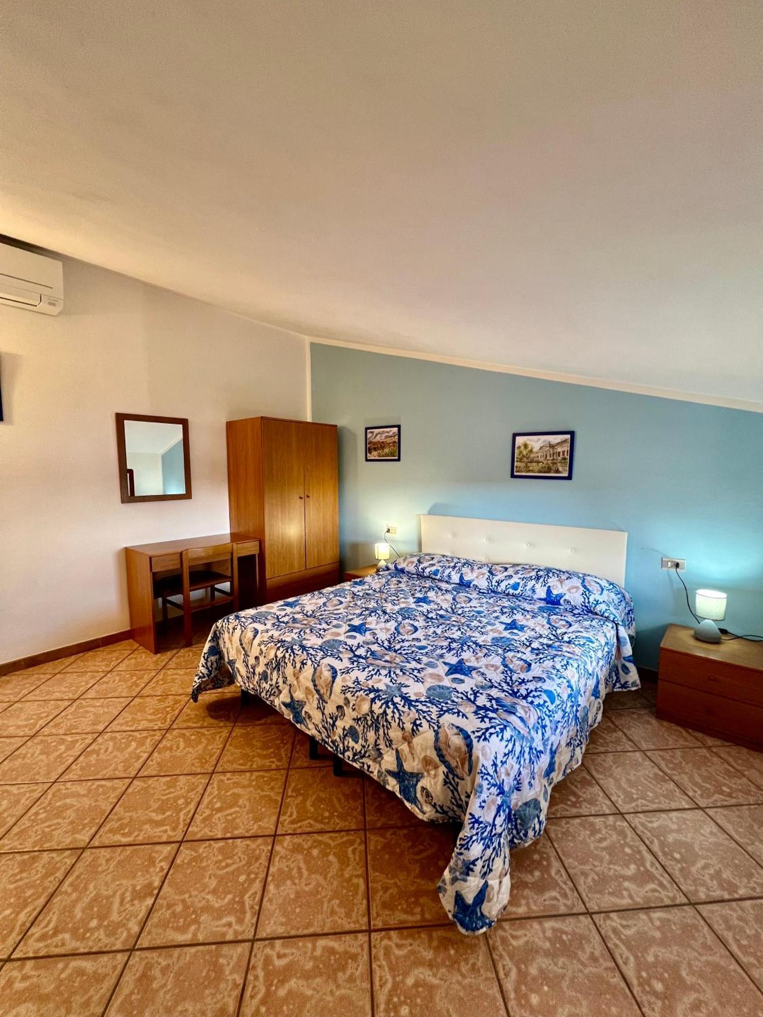Case Vacanze Maestrale Fetovaia Luaran gambar