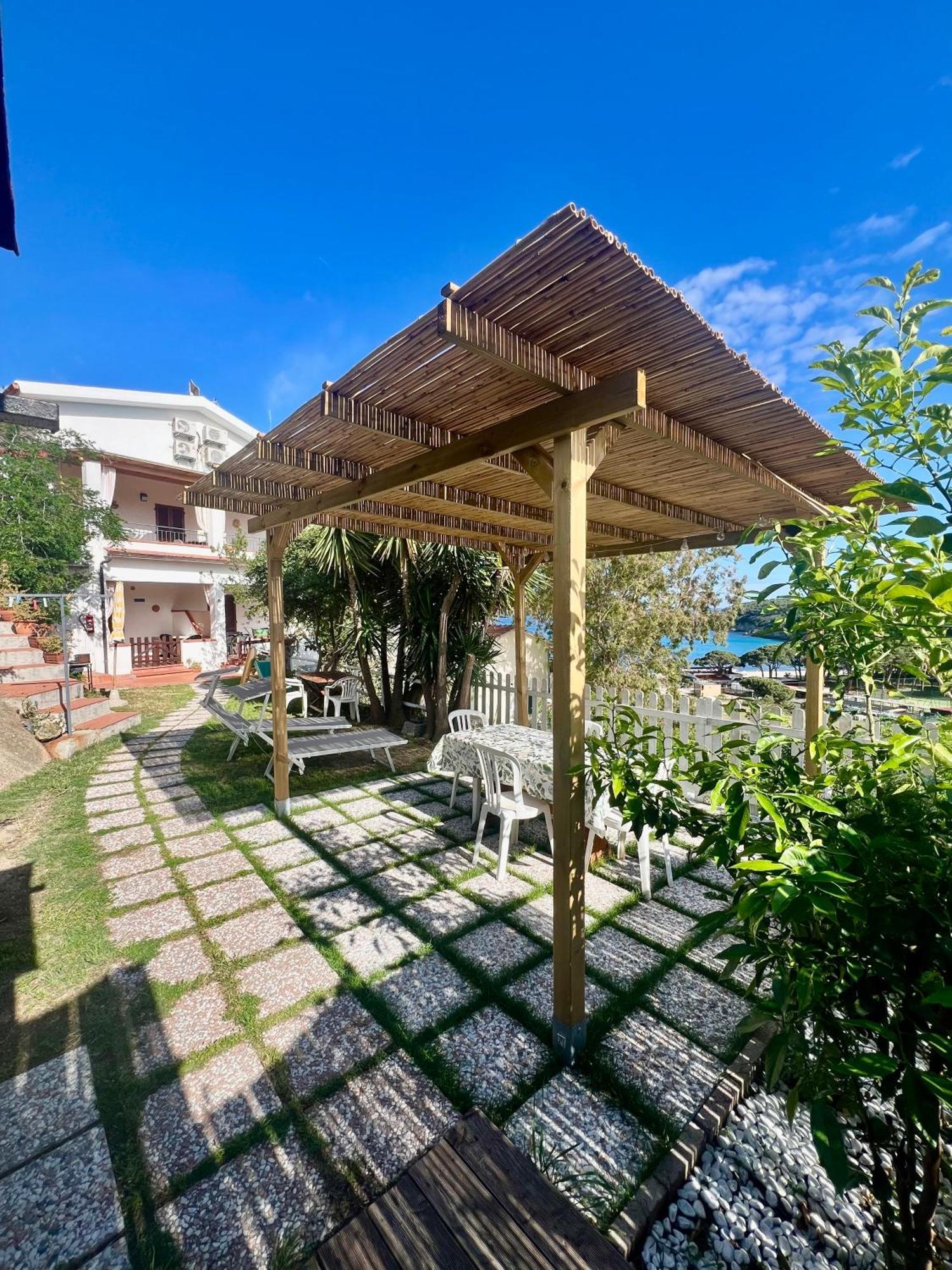 Case Vacanze Maestrale Fetovaia Luaran gambar